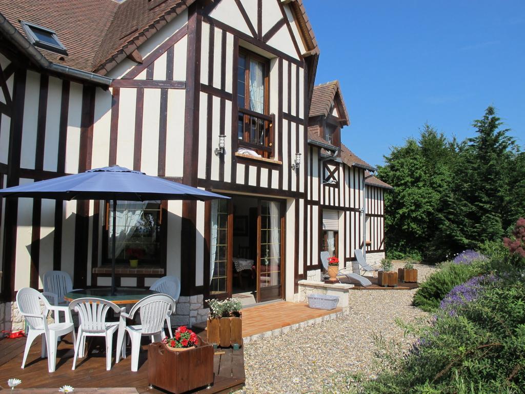 Le Mont D'Auge Bed and Breakfast Canapville  Esterno foto