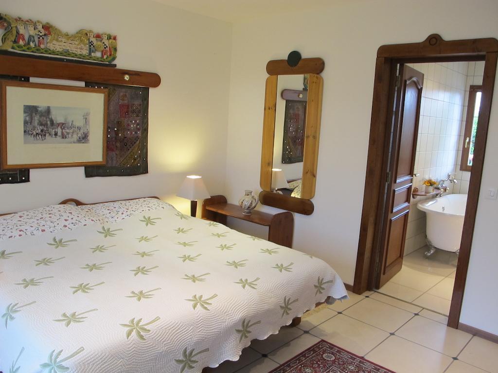 Le Mont D'Auge Bed and Breakfast Canapville  Esterno foto