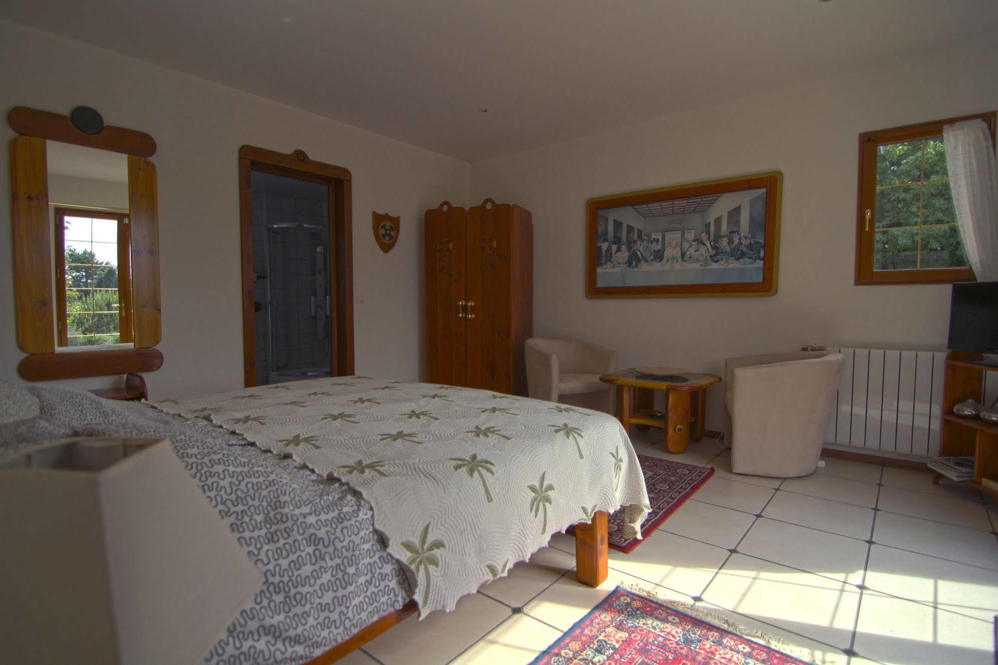 Le Mont D'Auge Bed and Breakfast Canapville  Esterno foto